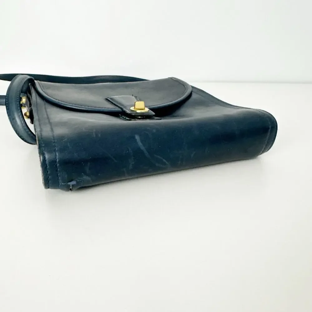 Coronado Leather Blue Leather Flap Messenger Crossbody Bag - Picture 5 of 11